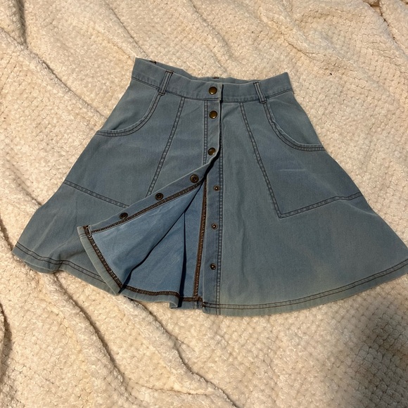 Denim Skirt with Buttons - Picture 4 of 5